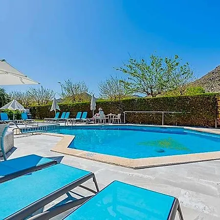 Massol Hotel 2*